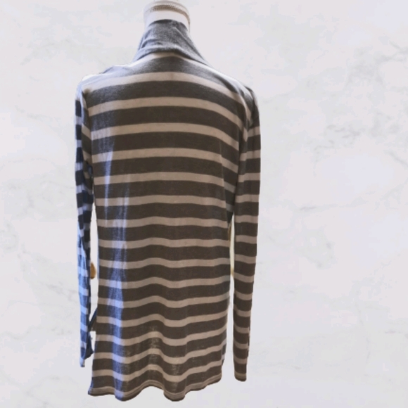 Poof Grey Cardigan Sz L - Picture 3 of 4